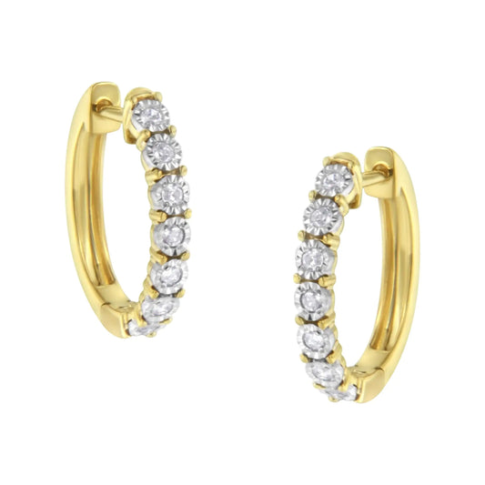 Aros de diamantes en oro bicolor de 10 quilates (1/4 ct, color JK, claridad I2-I3)