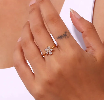 Zircon Flower Petal Ring