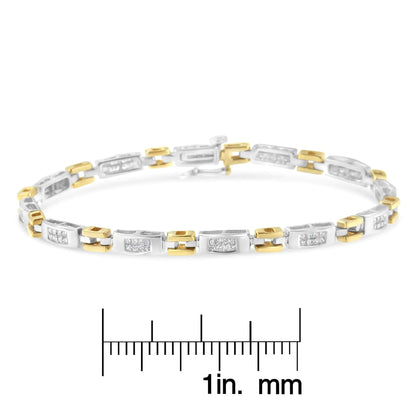 Pulsera de oro bicolor de 10 quilates con eslabones geométricos y diamantes de talla princesa (1,00 cts, color HI, claridad SI1-SI2)