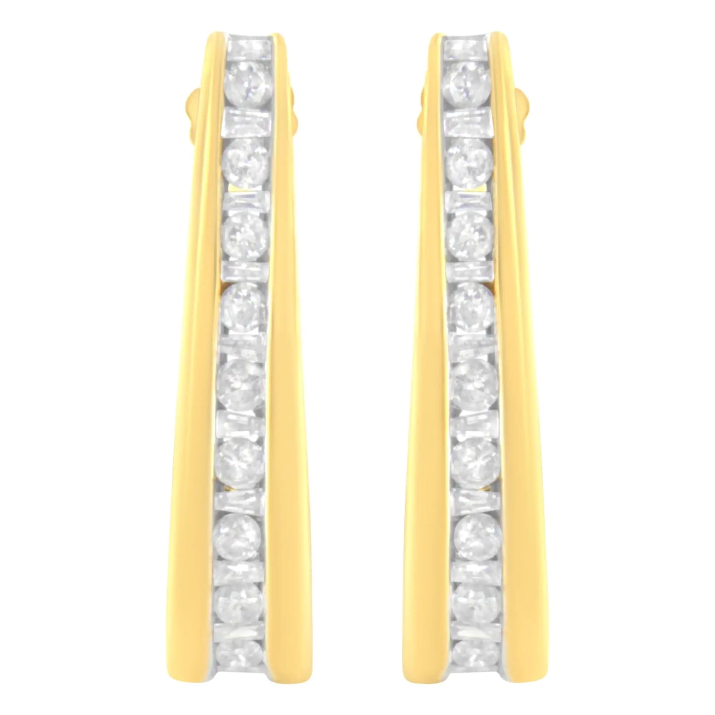 Aretes tipo aro en forma de J de oro amarillo de 10 quilates con diamantes engastados en canal de 1 ct (claridad alta, color I1-I2)