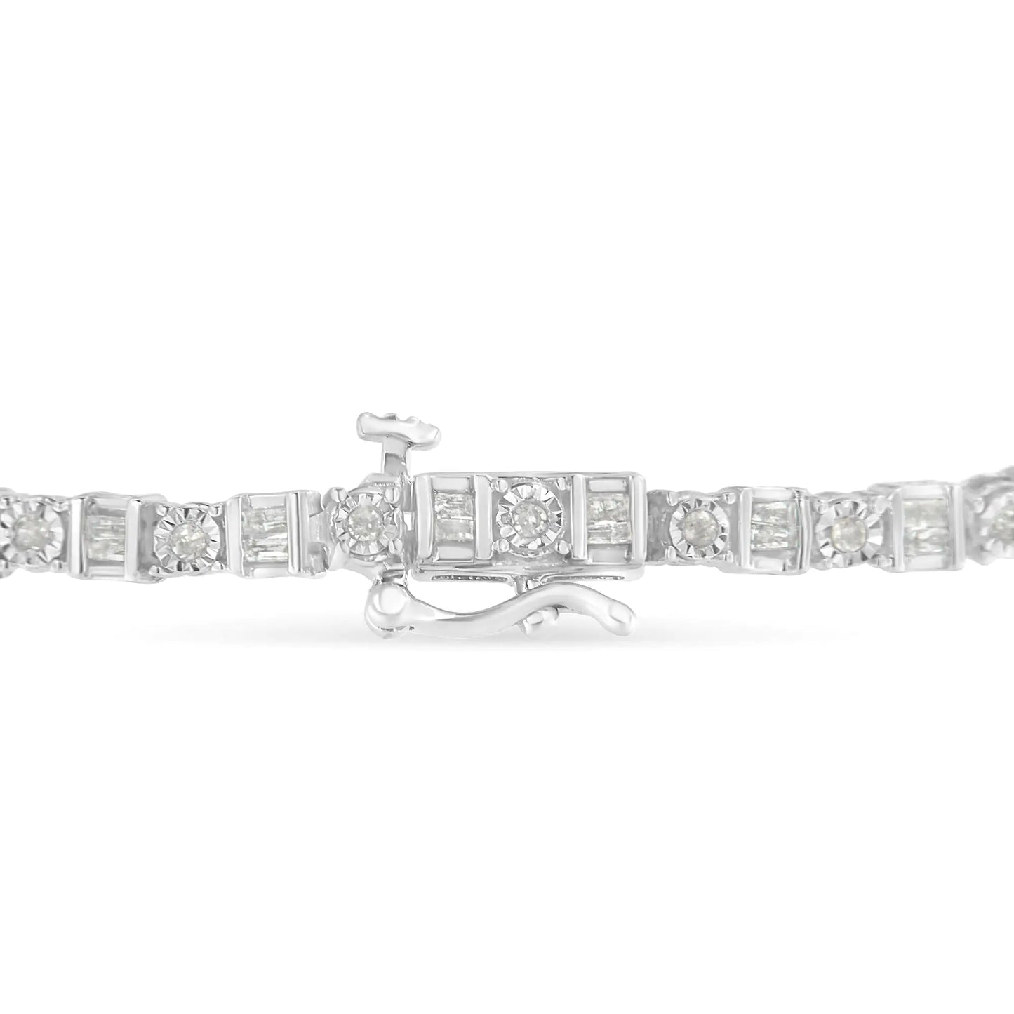 10K White Gold 1.0 Cttw Baguette & Round Diamond Alternating Link Tennis Bracelet (I-J Color, I2-I3 Clarity) - 7”