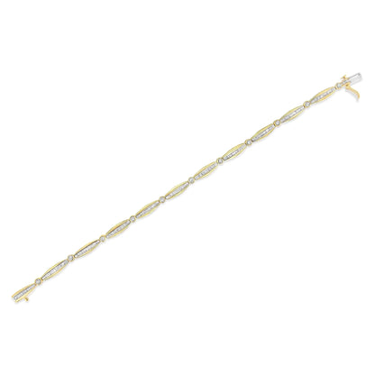 Pulsera de tenis de oro amarillo de 14 quilates con bisel de diamantes redondos de talla brillante y baguette de 1 1/2 quilates y eslabones cónicos de 18 cm (color HI, claridad I1-I2)