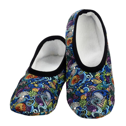 Calcetines Snoozies Skinnynies: Pantuflas cómodas y plegables para mujer, antideslizantes, ideales para viajes y uso en interiores - Margarita brillante pequeña bajo el mar