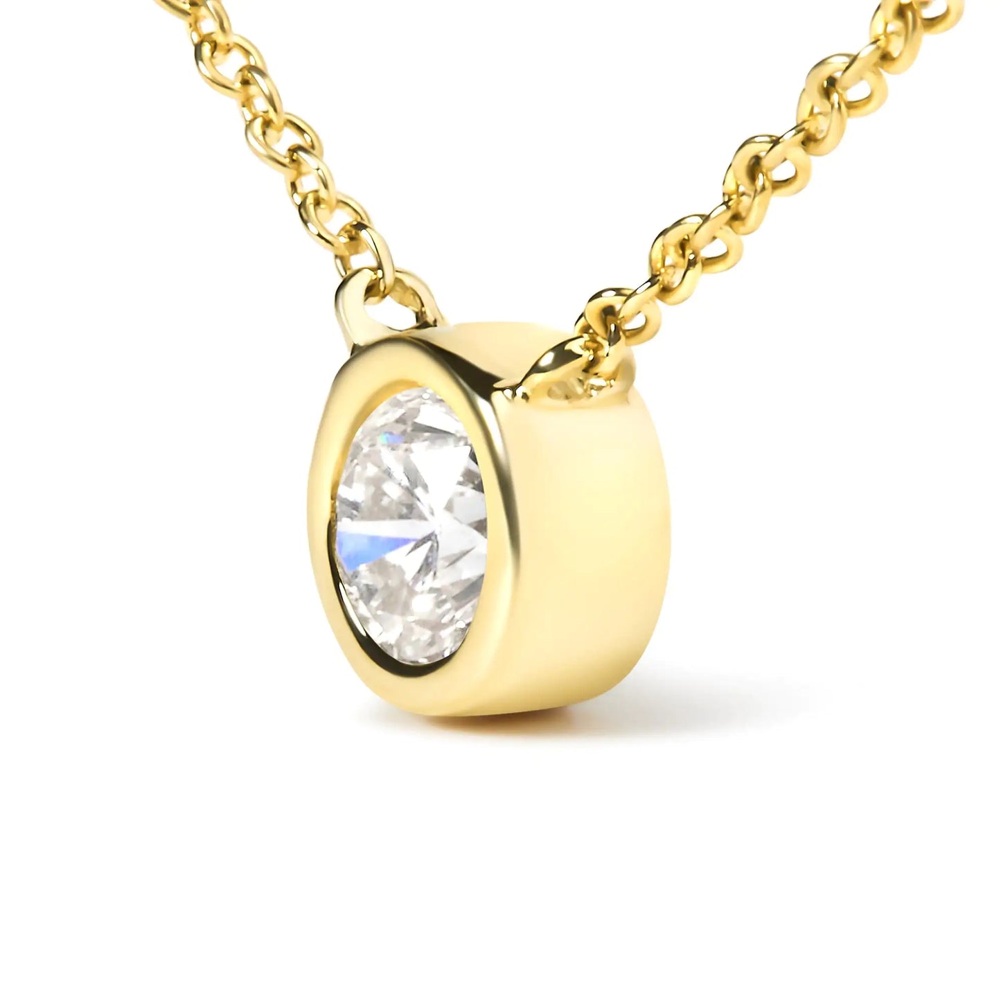 10K Yellow Gold 1/5 Carat Round Brilliant-Cut Diamond Modern Bezel-Set Solitaire 16"-18" Pendant Necklace (H-I Color, SI2-I1 Clarity)