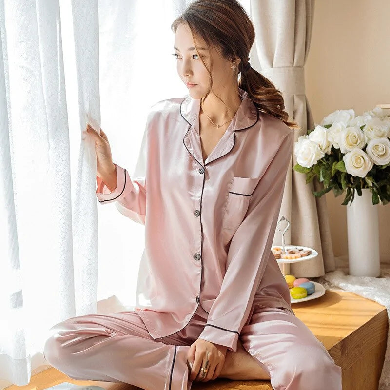 Kvinner Silk Satin Pyjamas