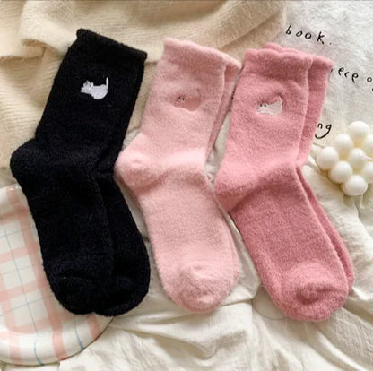 Women’s Thickened Plus Velvet Mid-Calf Warm Socks