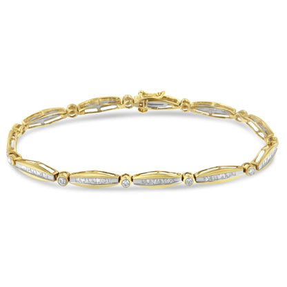 Pulsera de tenis de oro amarillo de 14 quilates con bisel de diamantes redondos de talla brillante y baguette de 1 1/2 quilates y eslabones cónicos de 18 cm (color HI, claridad I1-I2)