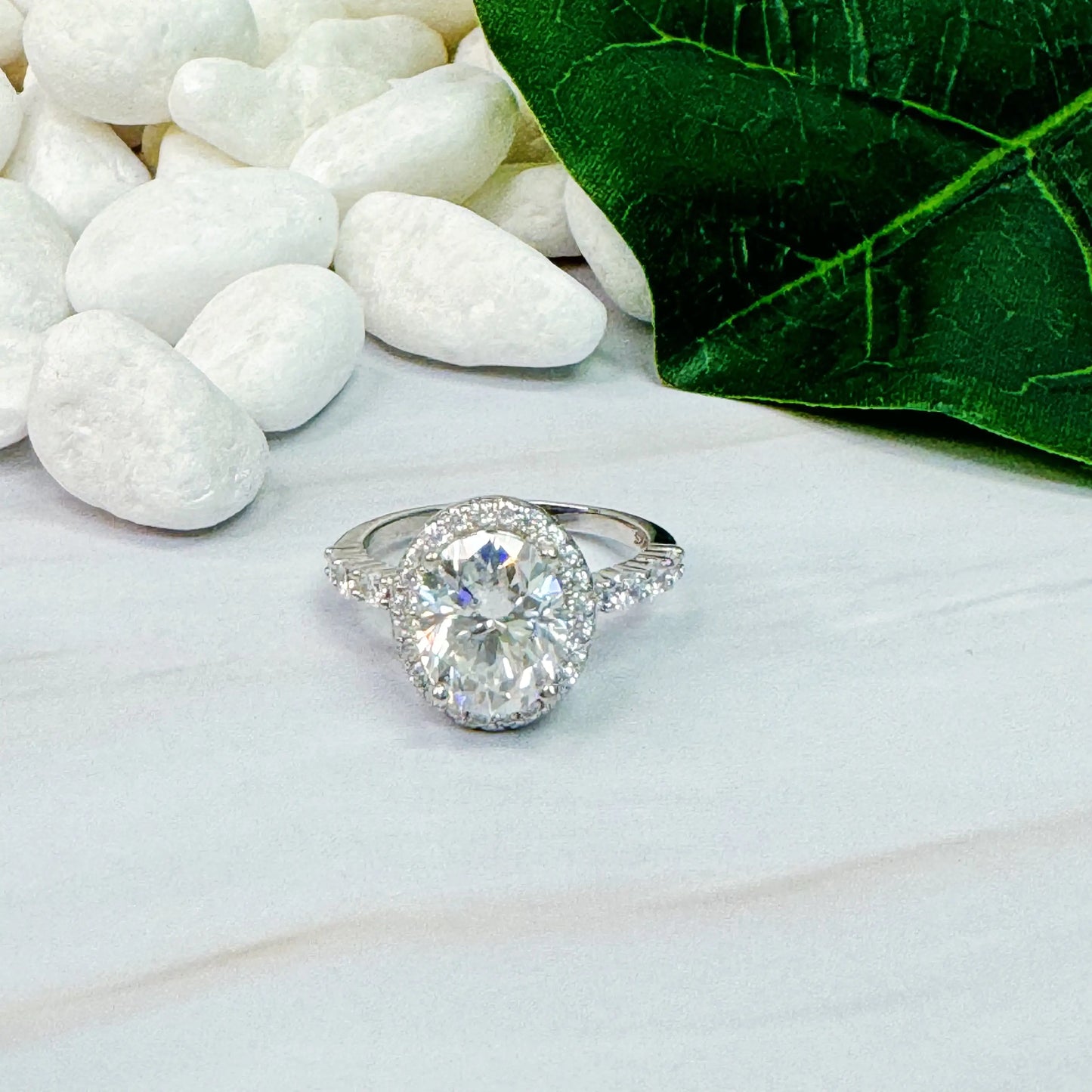 Legacy 3 karat sentrert Moissanite-ring