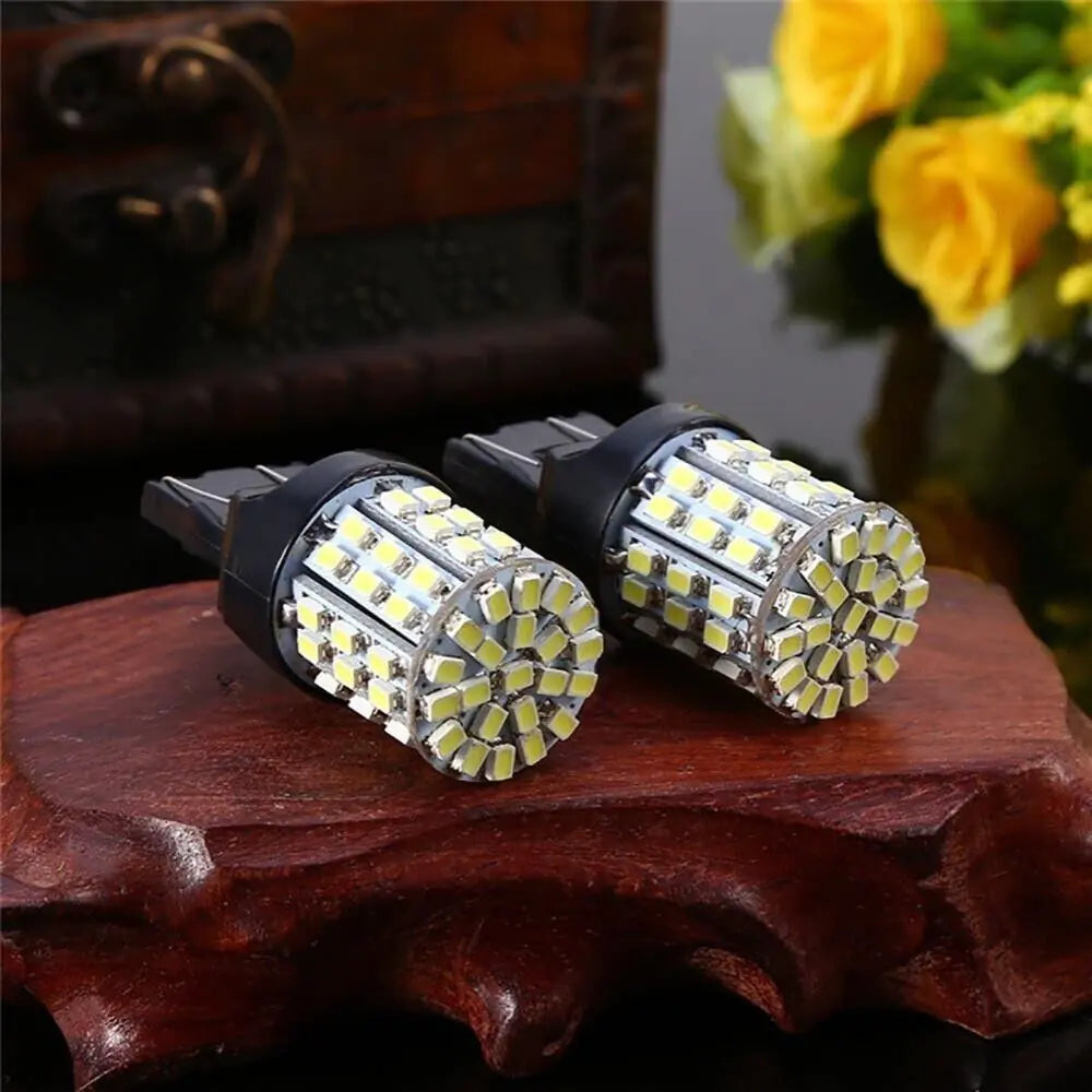 4X 3157 3156 64SMD LED 倒车尾灯制动转向信号 DRL 灯泡 6000K 白色