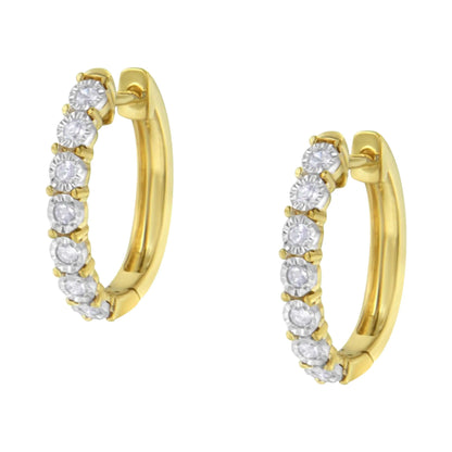 Aros de diamantes en oro bicolor de 10 quilates (1/4 ct, color JK, claridad I2-I3)