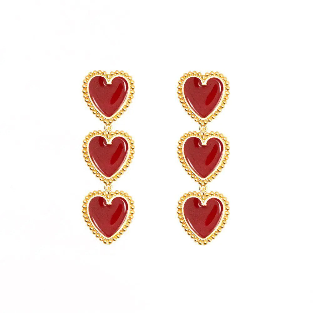 Pendientes de 3 corazones rojos