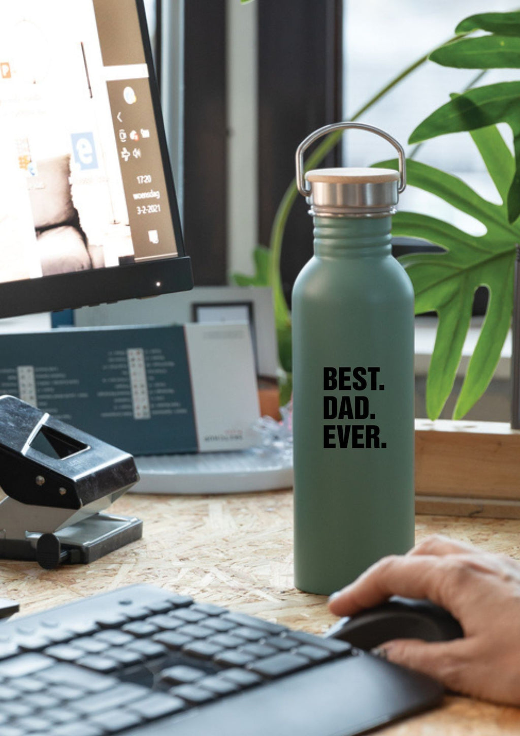 BEST DAD EVER Thermos Bottle