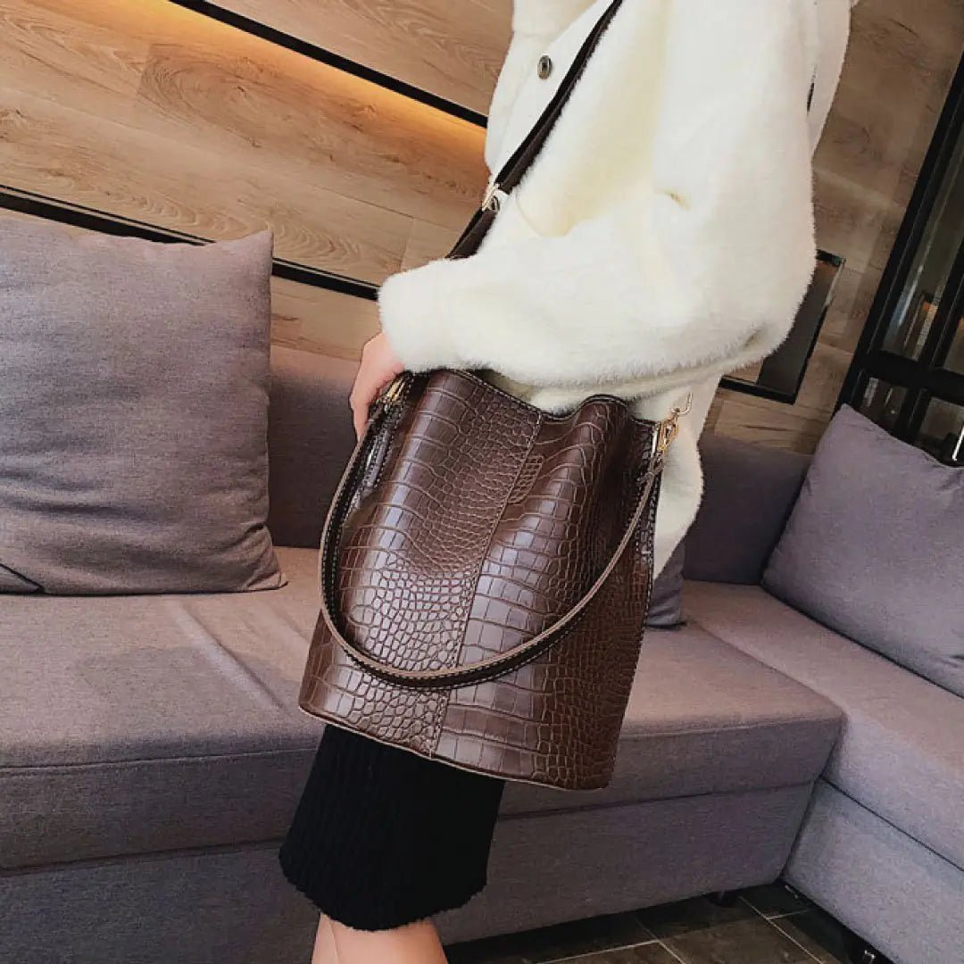 Blake Shoulder Bag - Chocolate Croc - Catch Cards