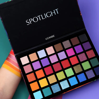 UCANBE Spotlight Eyeshadow Palette Professional 40 Color Eye Shadow Matt Shimmer Makeup Pall Høypigmentert fargerikt pulver Langvarig vanntett øyenskyggepalett A