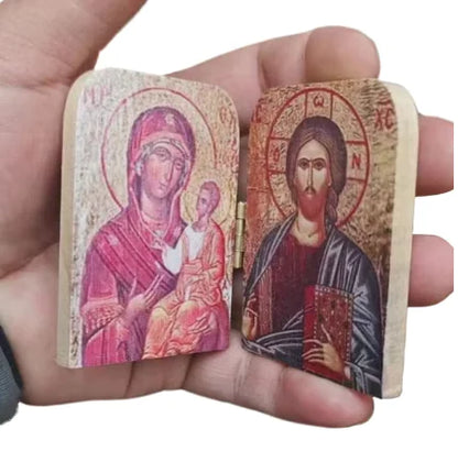 Díptico de iconos de madera de Cristo y la Virgen