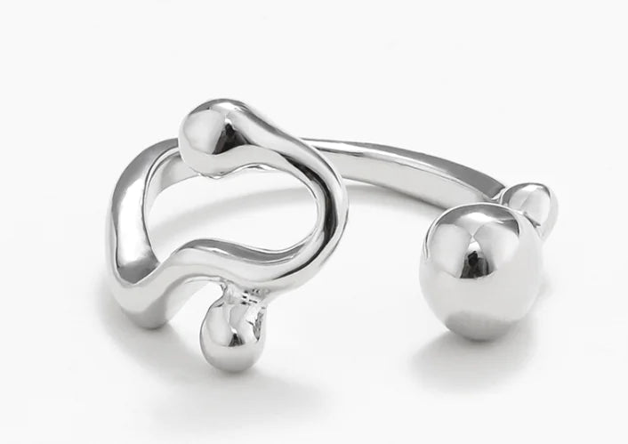 Irregular Metal Ring for Women - Unique Design - Catch Cards