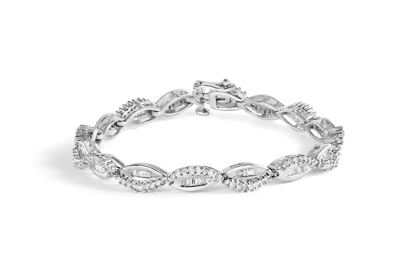 14K White Gold 2.00 Cttw Diamond Swirl and Pear Shape Link Bracelet (I-J Color, I2-I3 Clarity) - 7"