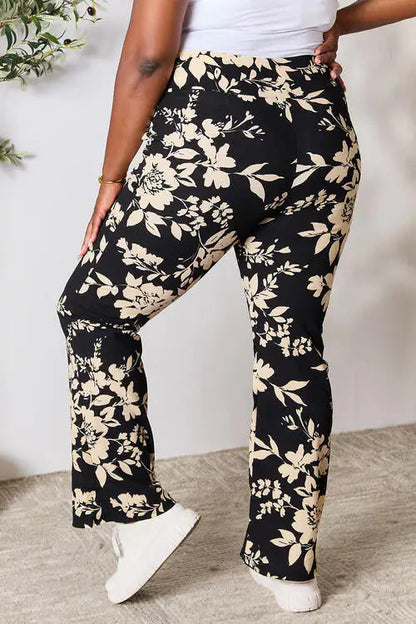 Heidi Flare Pants WEM Support (www.WEM.support)