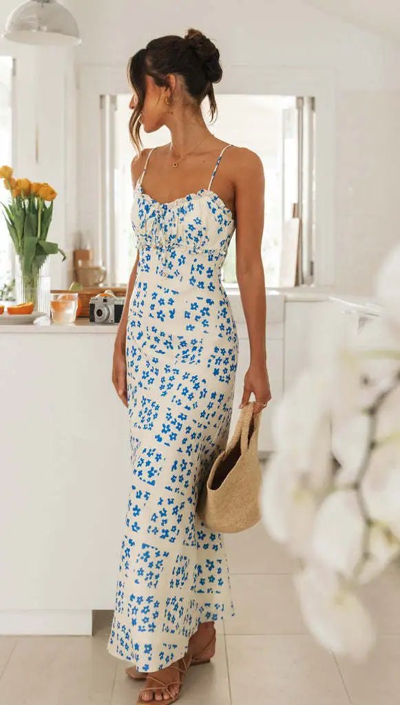 Women's Slim - Fit V - Neck Backless Printed Dress - Catch Cards
