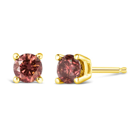 Aretes solitarios de oro de 14 quilates con diamante rosa redondo de talla brillante engastado en 4 puntas (color rosa tratado, claridad VS2-SI1)